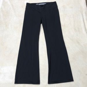 VS Sport Black Workout Pants Bootcut size L